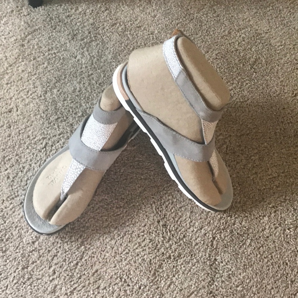 Sorel sandals